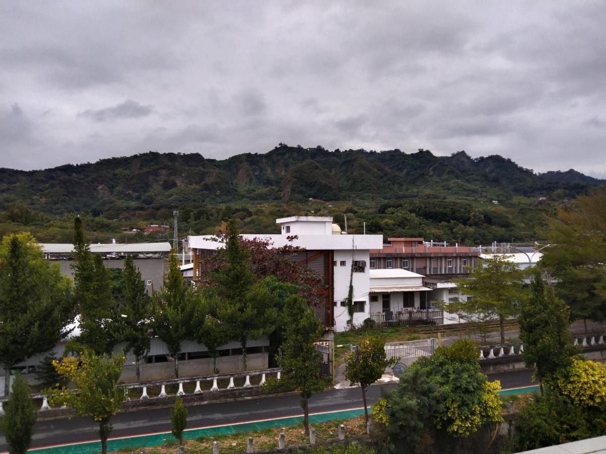 臺東火車站 黎亞兒民宿liyar House 青旅客棧 Taitung 외부 사진